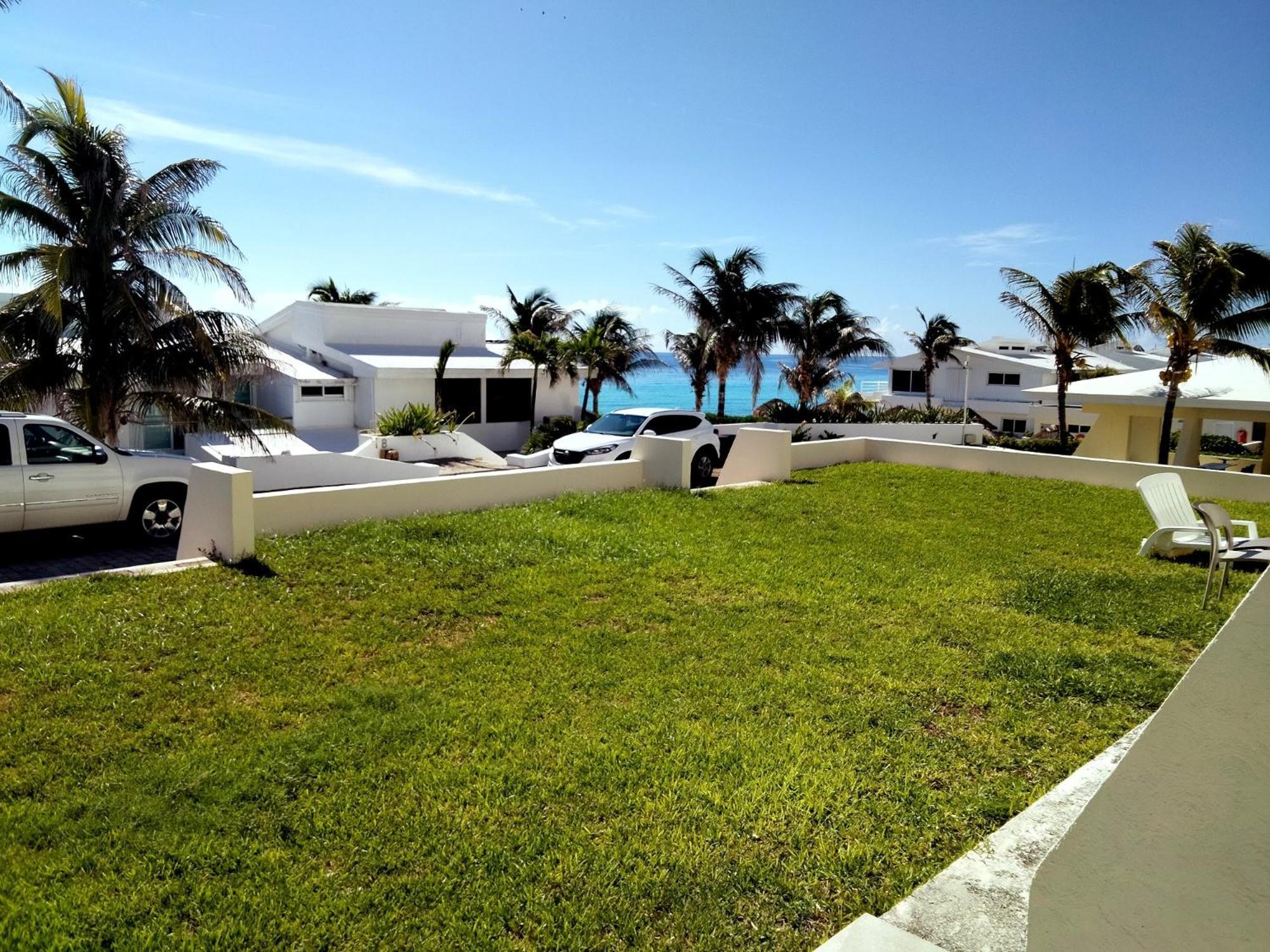 Brisas Sunset Apartment Cancún Esterno foto